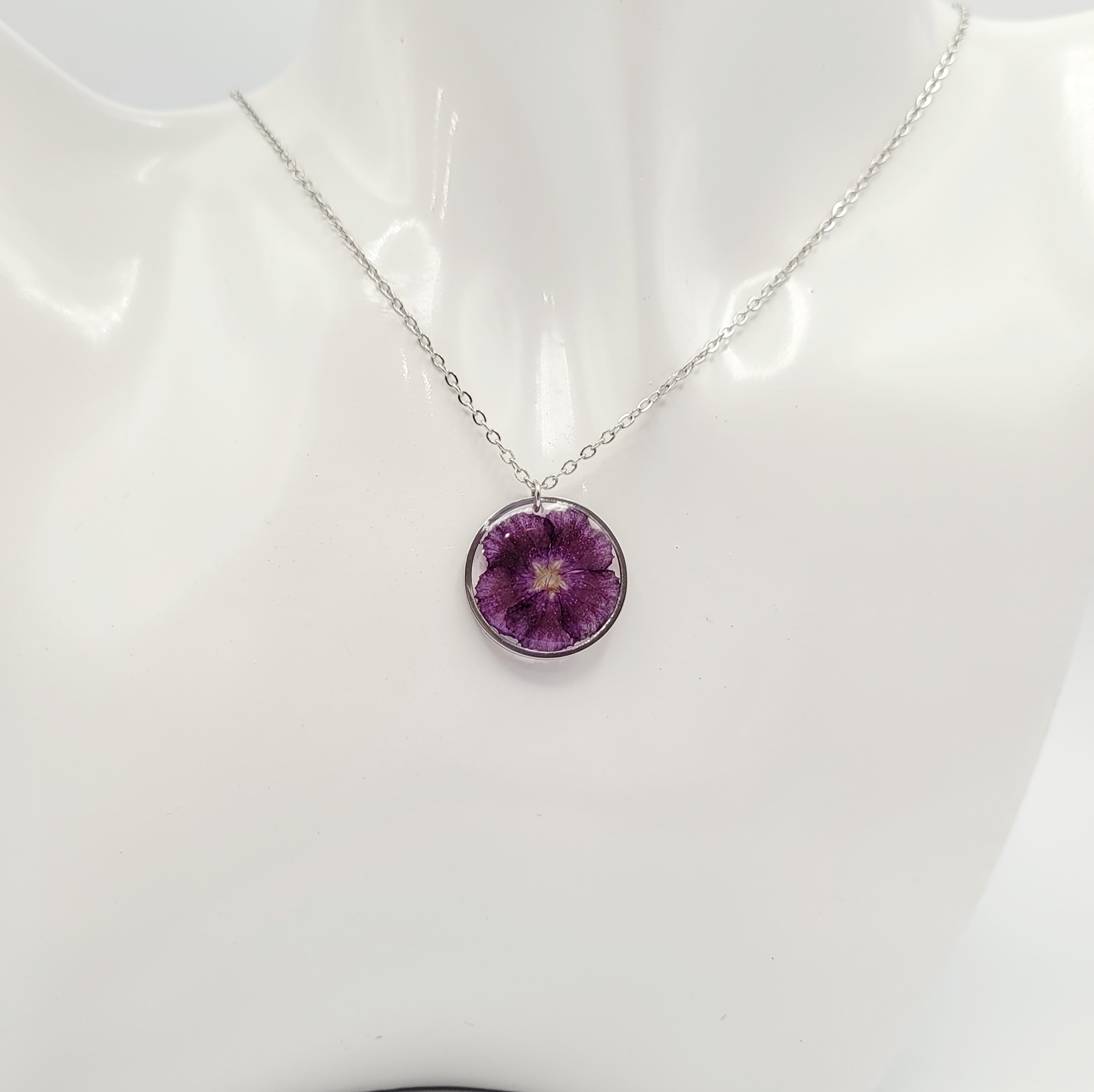 Deep hot sale purple necklace